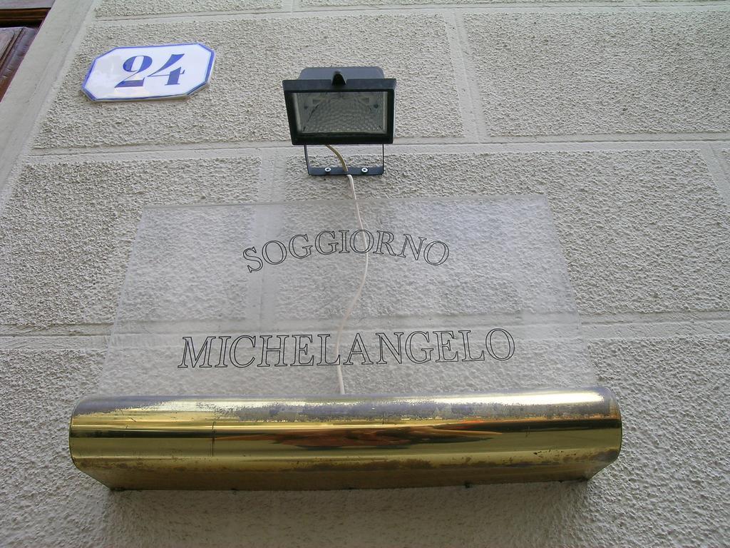 Soggiorno Michelangelo Florenz Exterior foto